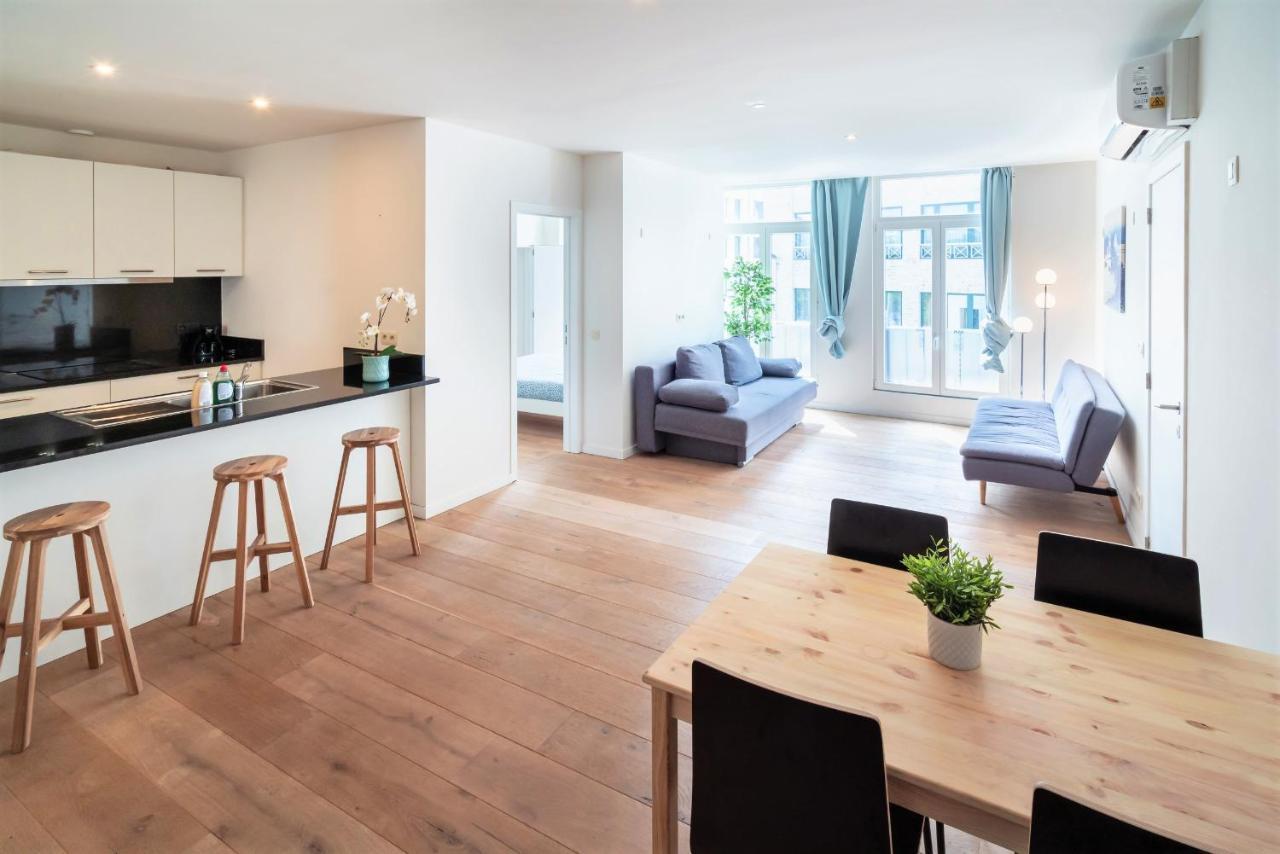 The Central Square Residence Antwerp Exterior photo